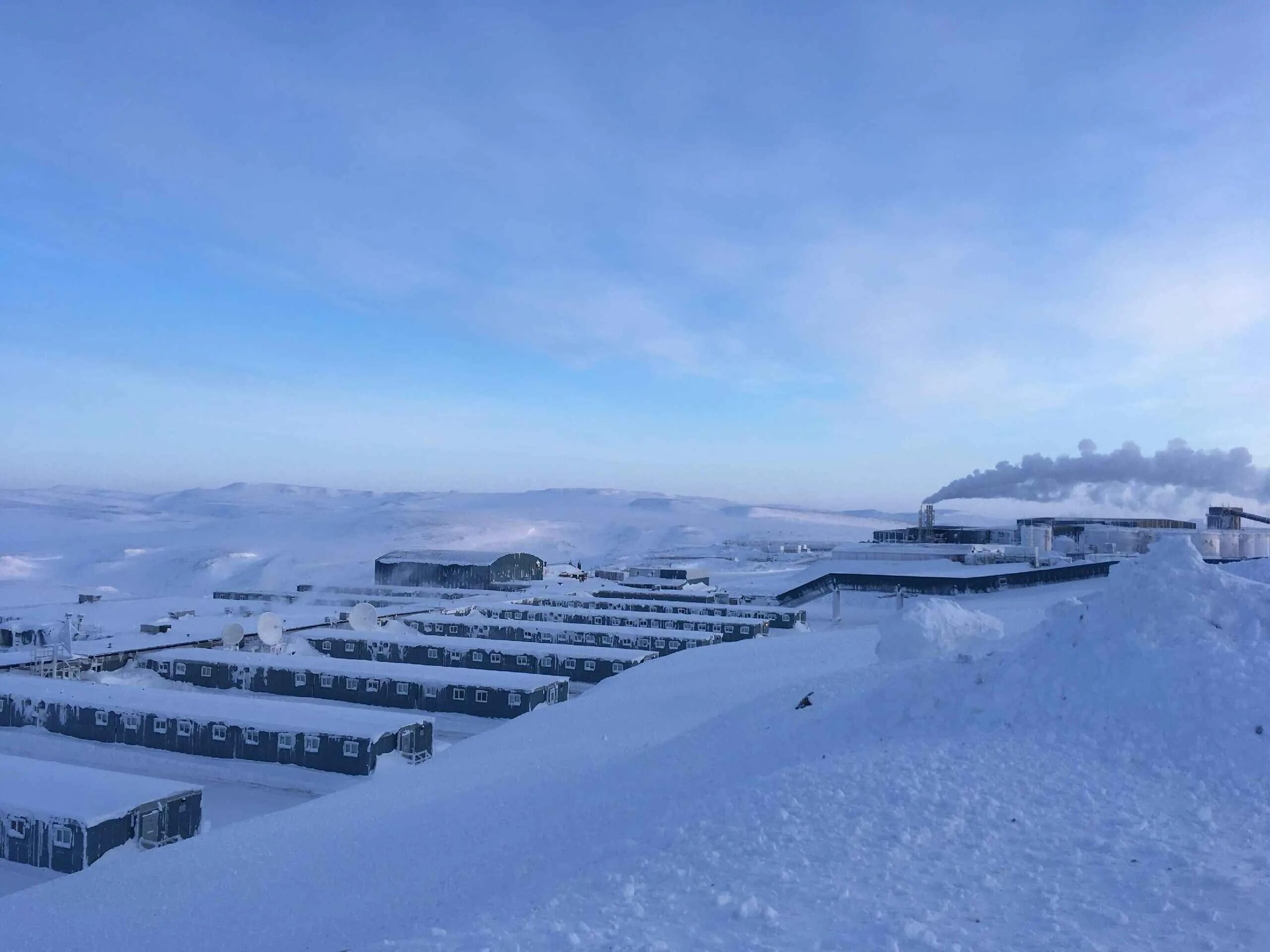 Чукотка вахта. Зимняя рыбалка 4. Видео чукчи. Геологоразведка чукотка. Артель полярная звезда чукотка.