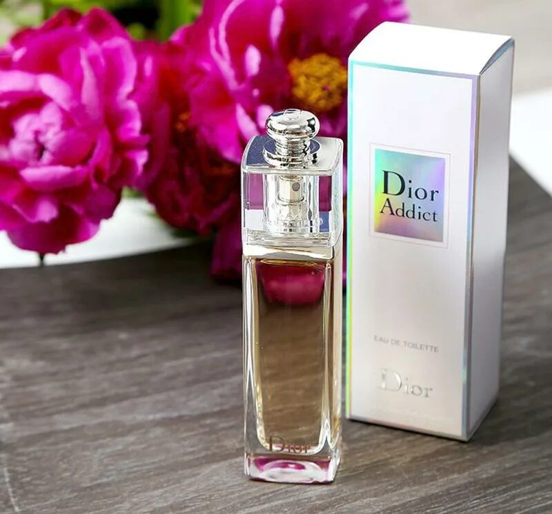 Туалетная вода addict. Christian Dior Addict Eau de Toilette. Christian Dior Dior Addict. Dior Addict Eau Fraiche. Christian Dior Addict Eau de Toilette 2014.