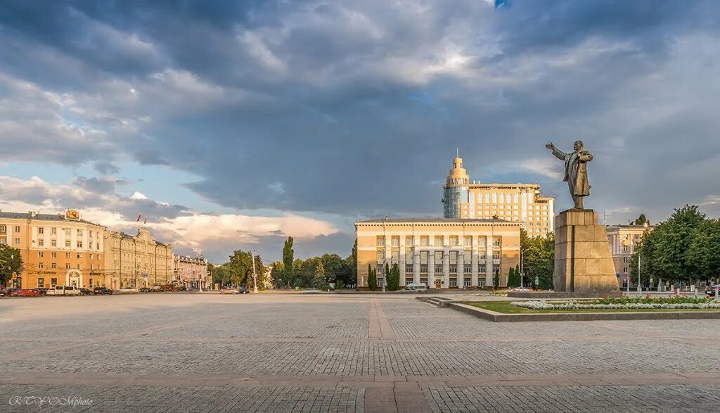 Городская пл. Город Воронеж площадь Ленина. Центральная площадь Воронежа. Центр города Воронежа площадь Ленина. Главная площадь Воронежа.