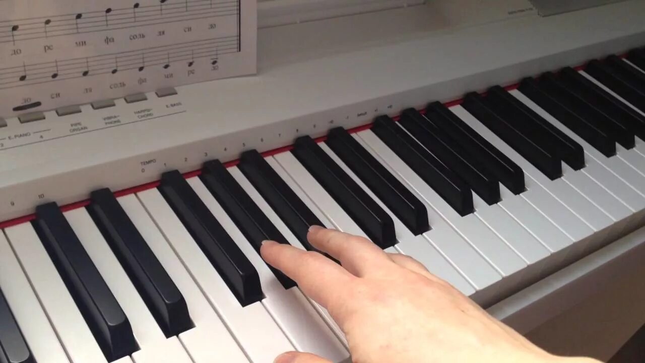 Видео уроки на пианино для начинающих. Уроки на фортепиано 1 класс. Piano Keyboard. Взять октаву