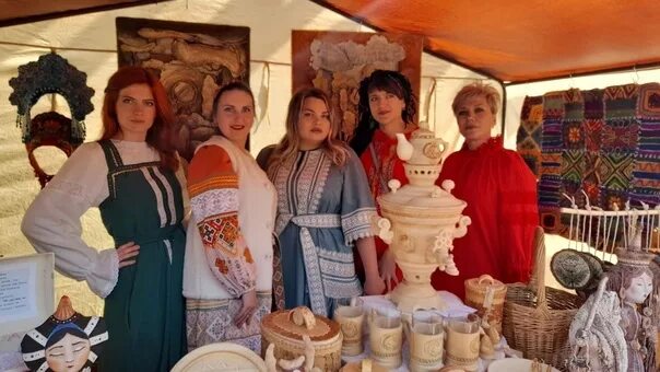 14 мая праздник в иркутской области. Ярмарка Ремесла домики. Народные промыслы г.Иркутска.