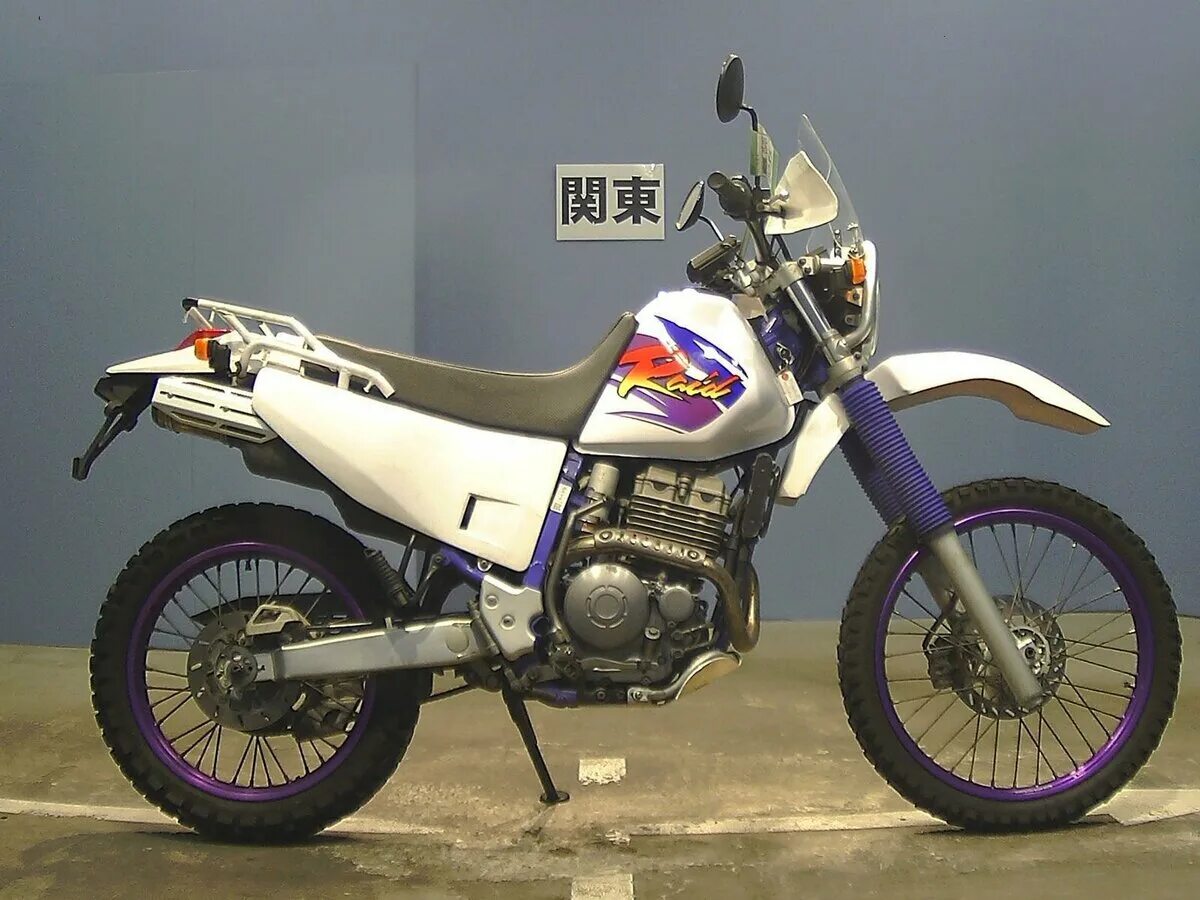 Ямаха эндуро бу. Эндуро yamaha wr 450. Yamaha 250 кубов эндуро. Ттр 250 эндуро. Yamaha эндуро 200 кубов.