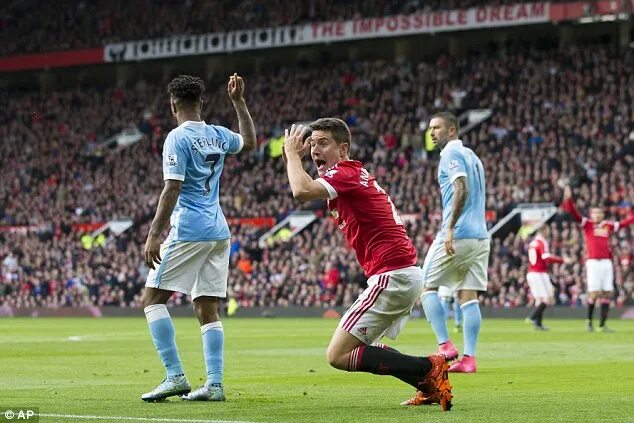 Дерби манчестер юнайтед. Манчестер сити манчестер юнайтед 2023. Уэйн руни манчестер юнайтед. Дерби манчестер юнайтед. Манчестер юнайтед vs манчестер сити.