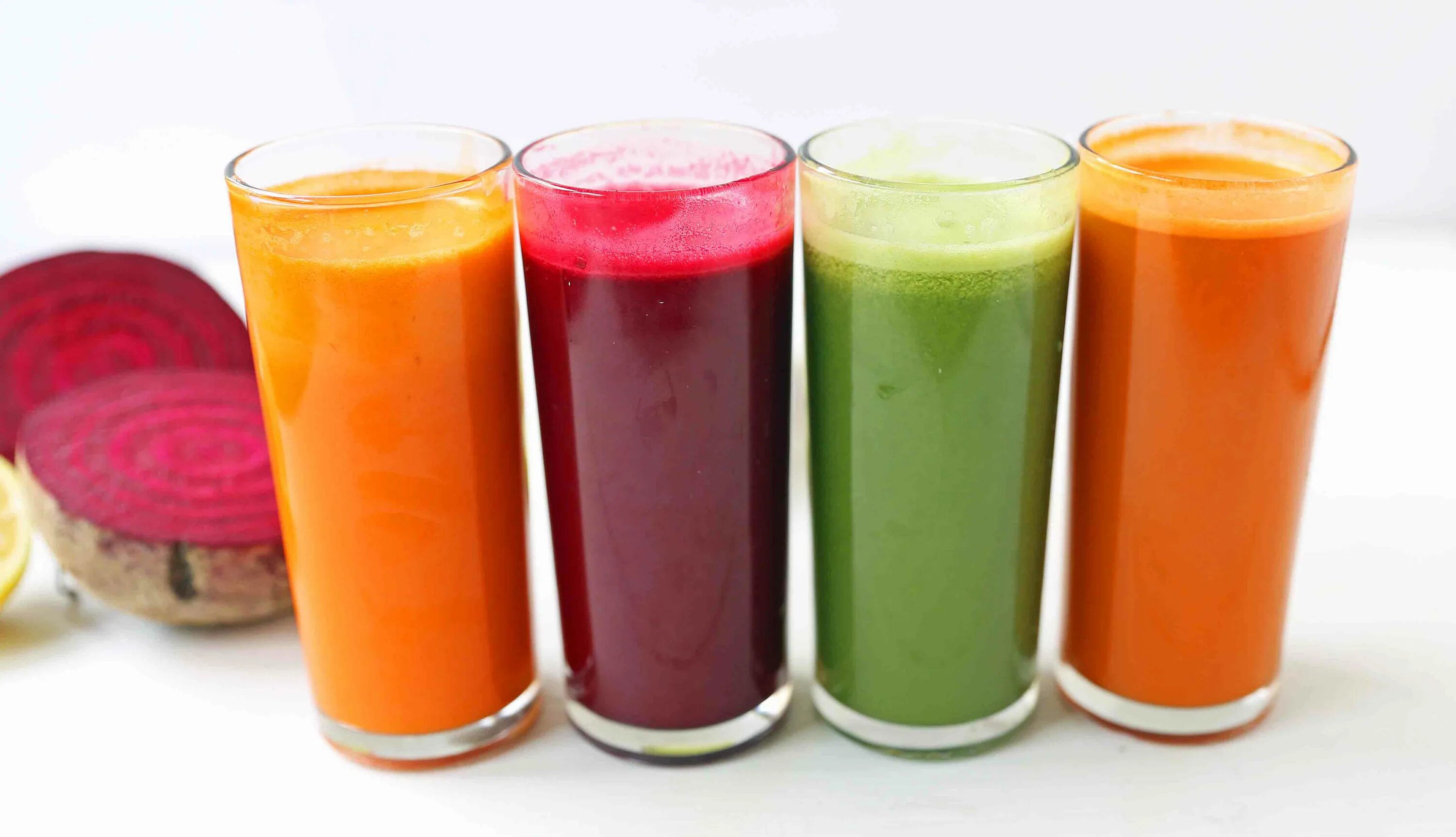 And her juices. Овощной сок. And her juices. Свежевыжатый сок. Овощные и фруктовые соки.