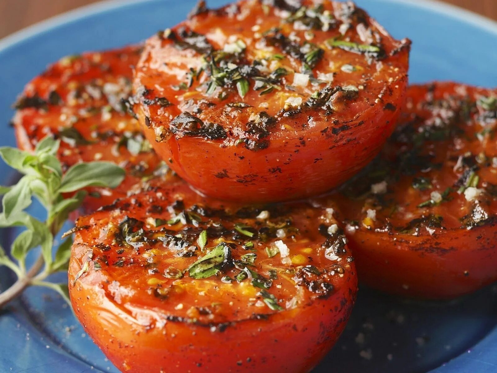 Томаты на гриле. Жареные томаты по итальянски. Barbeque Tomato gosse. Помидоры на гриле