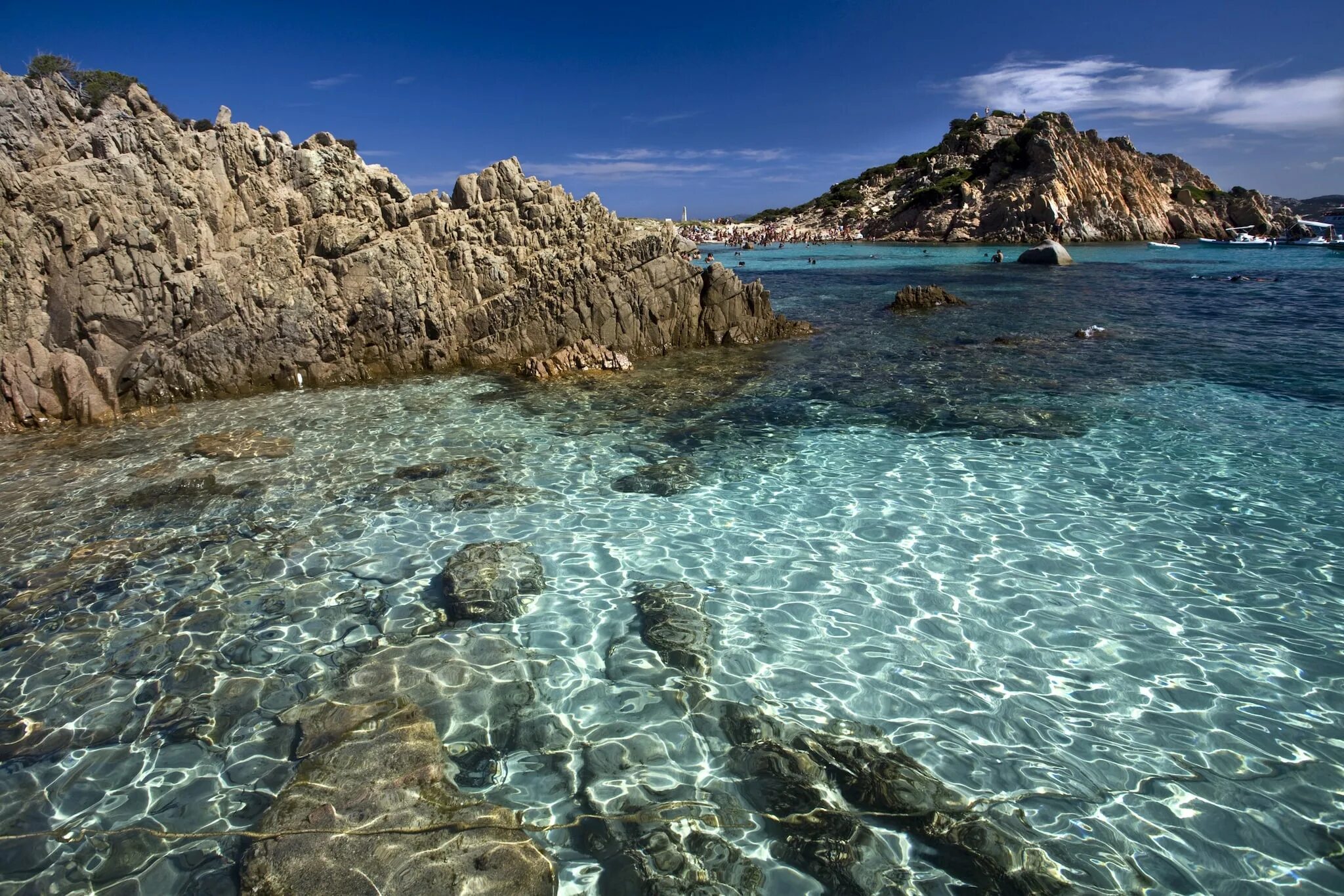 Италия остров Сардиния (Sardinia). Сардиния острова ла Маддалена. Средиземное море Сардиния. Тирренское море Сардинии. Средиземноморье италии