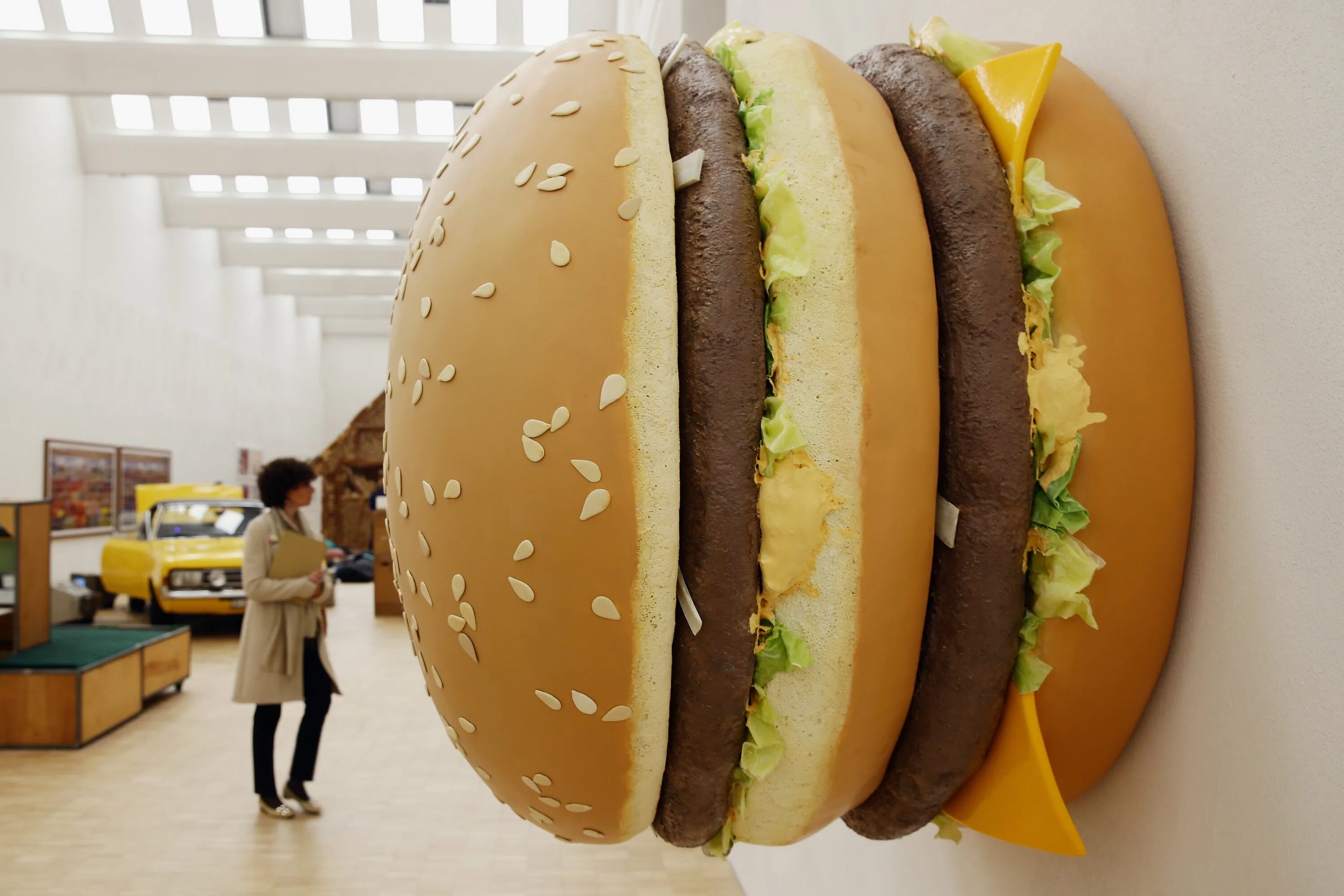 Огромный бутерброд. Самый большой бутерброд. Огромный сэндвич. Самый большой гамбургер в мире. Самые большие питания