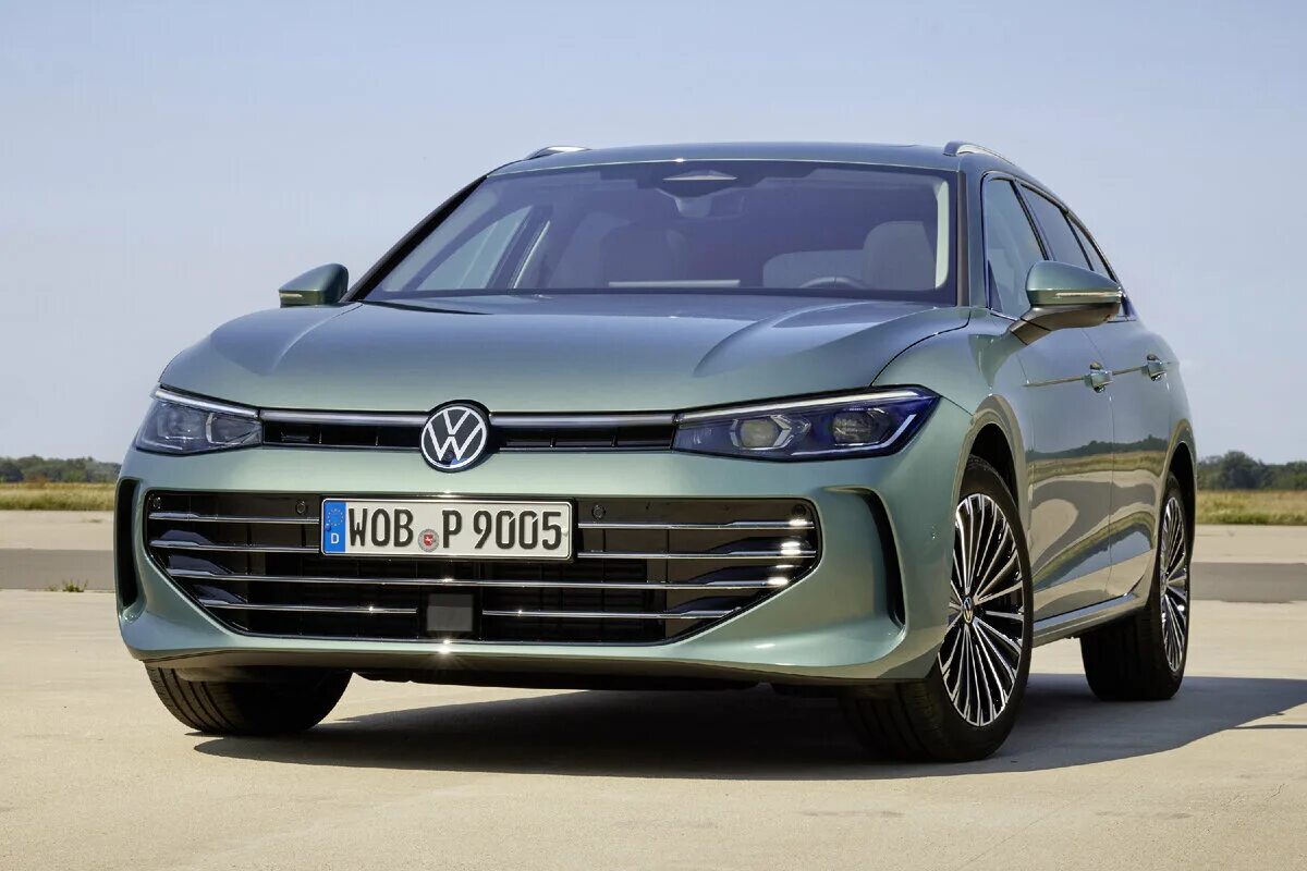Vw passat 2024 универсал. Фольксваген пассат универсал 2023. Новый фольксваген пассат 2024. Volkswagen passat 2023 года. Фольксваген пассат вариант 2024.