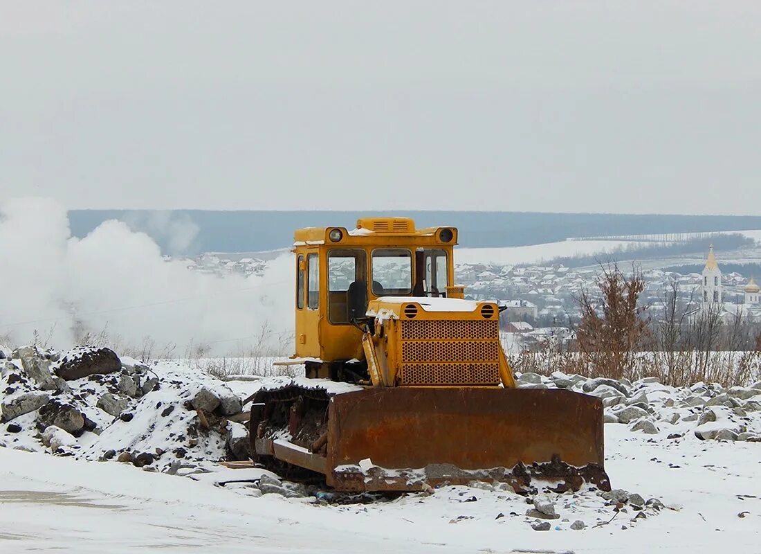Трактор бульдозер. Трактор бульдозер. Бульдозер т-130. Бульдозер чтз т-100. Бульдозеры т 130 т 170.