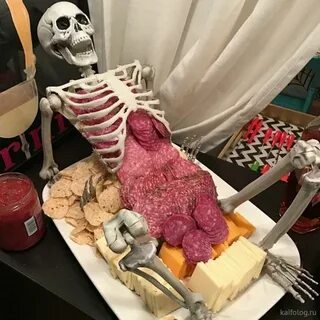 Скелет прикол