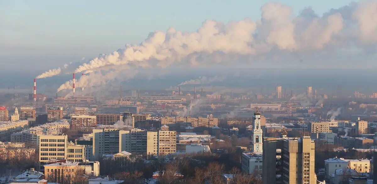 Екатеринбург экология. Загрязненный воздух в свердловской области. Река исеть екатеринбург. Екатеринбург экология. Экология екатеринбурга.