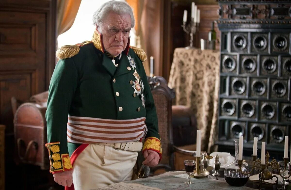 Владислав стржельчик наполеон. Наполеон субтитры. Ночь в музее наполеон. 1812 уланская баллада наполеон. Наполеон и балашов.