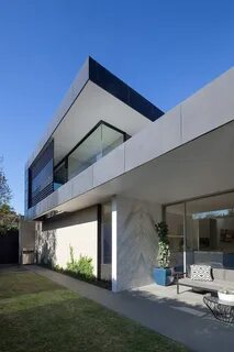 E house