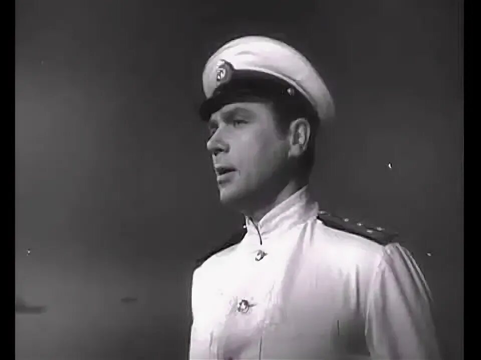 Эй морячки. Моряки в море. Матрос с гармошкой. Ансамбль эй моряк. Голубой матрос.