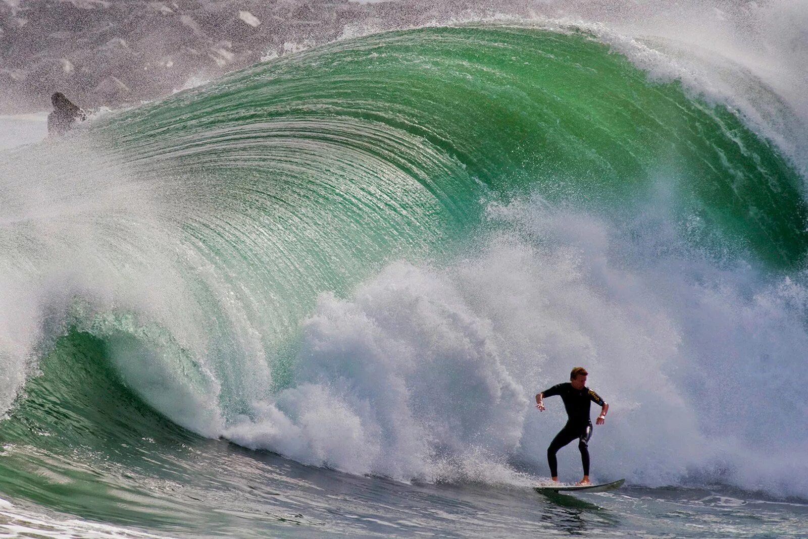Am looking the wave
