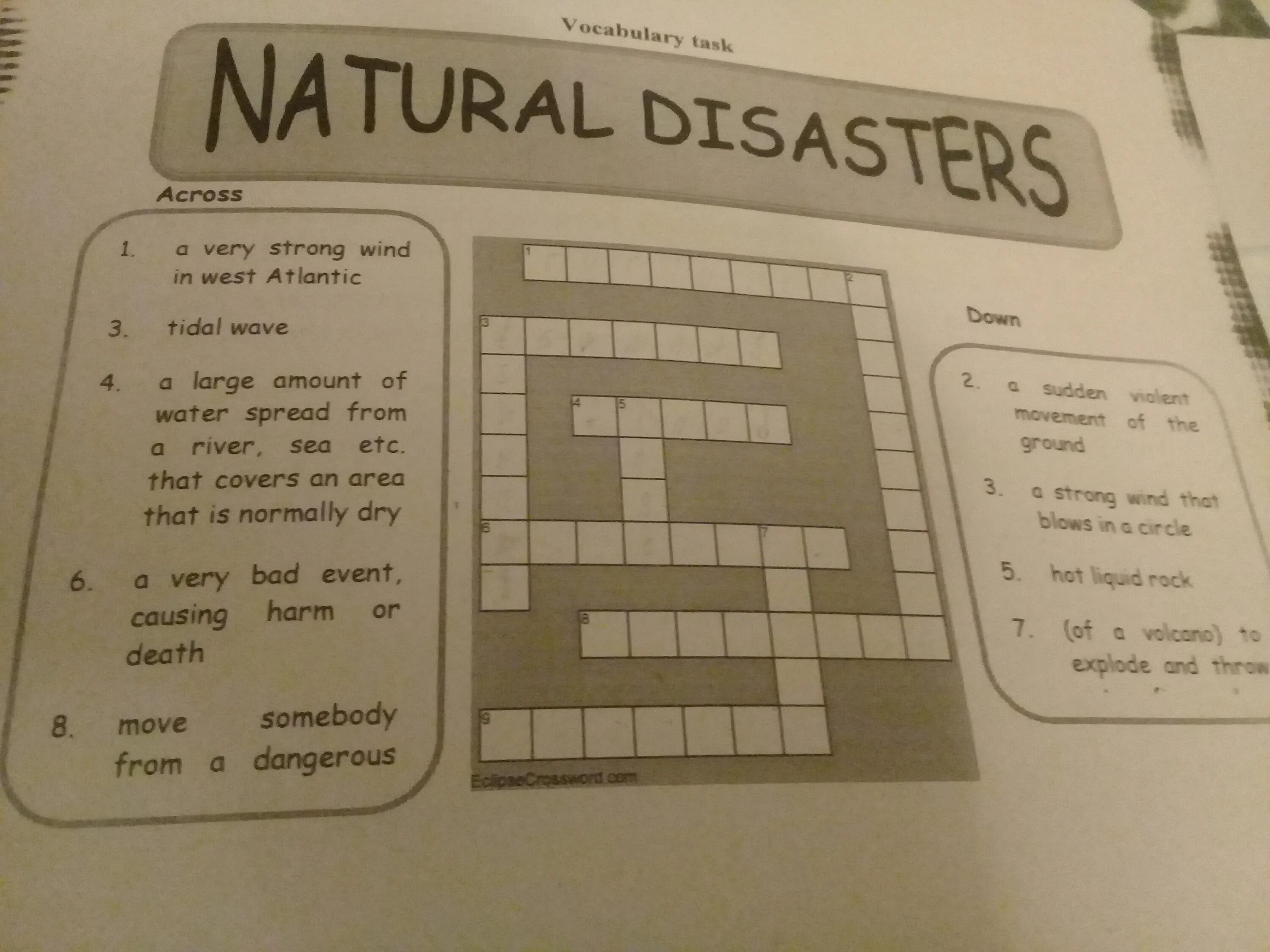 Кроссворд на тему natural Disasters. Natural Disasters кроссворд ответы. Кроссворд по английскому языку. Natural Disasters crossword с ответами. A very strong wind