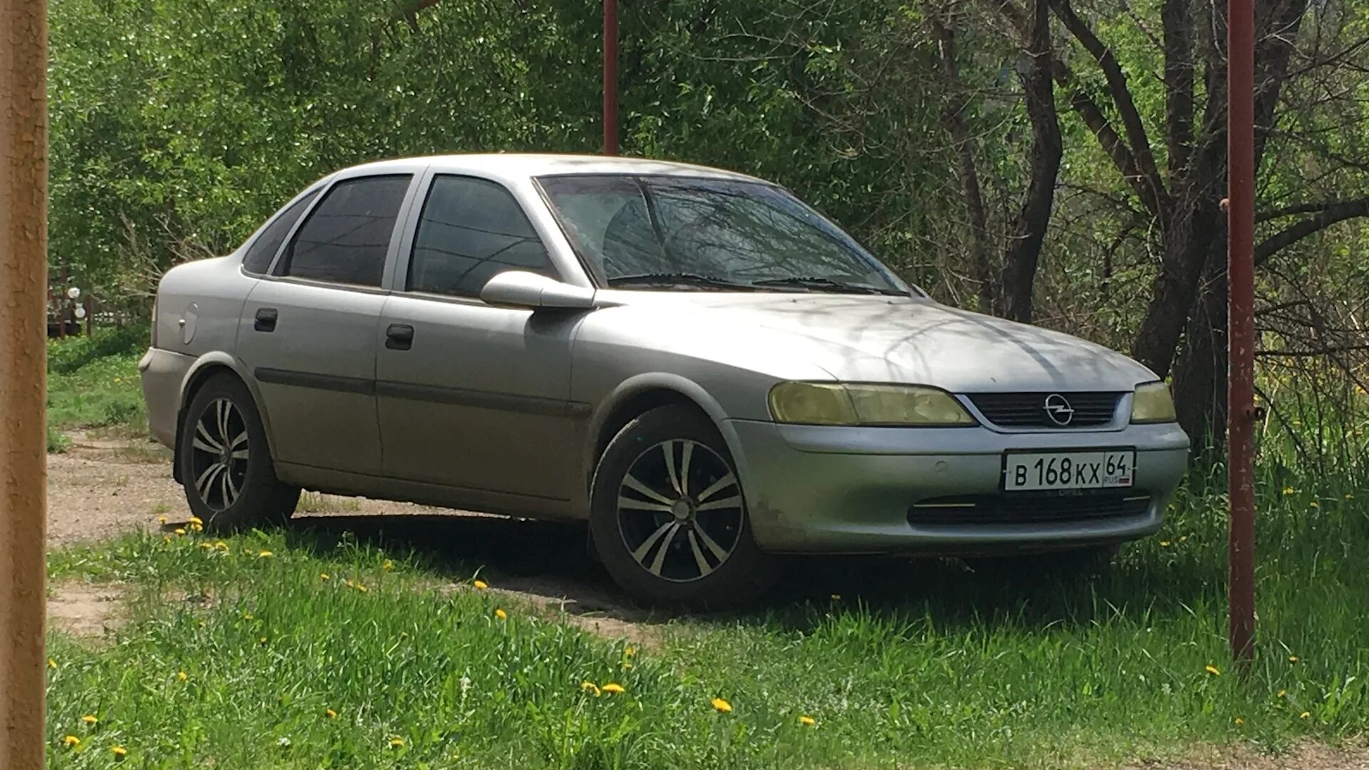 Опель Вектра 1998. Opel Vectra 1998 колеса. Опель Вектра б 1998. Opel Vectra 1.6 МТ, 1998.