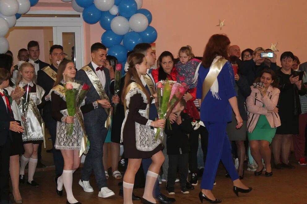 Средняя школа 2. Искра чаусы. Сш 2 чаусы. Школа номер 2 г. 17 ноября 2007 года.