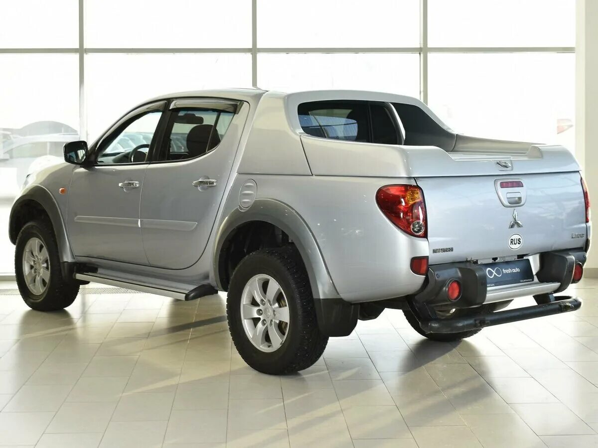 Мицубиси л200. Mitsubishi l200. Митсубиси l200 2008. Мицубиси л200 серебристый.