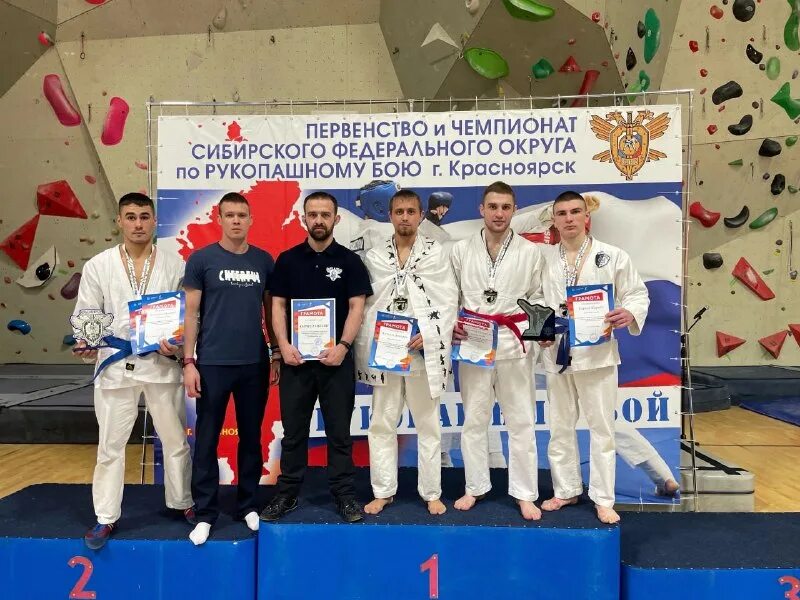 Соревнования по сибирскому федеральному округу. Сибирский барс рукопашный бой. 2023 соревнования по боксу. Пьедестал почета. Соревнования по сибирскому федеральному округу.