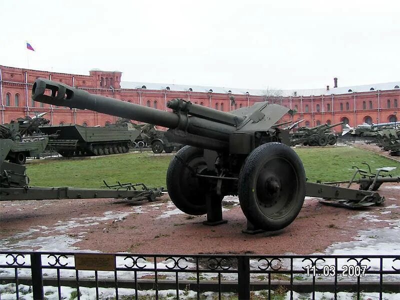 Гаубица д 1 152. Гаубица д1 1943. 152 Мм гаубица д-1. Гаубица 152 мм 1943. Пушка 152мм обр 1943г.