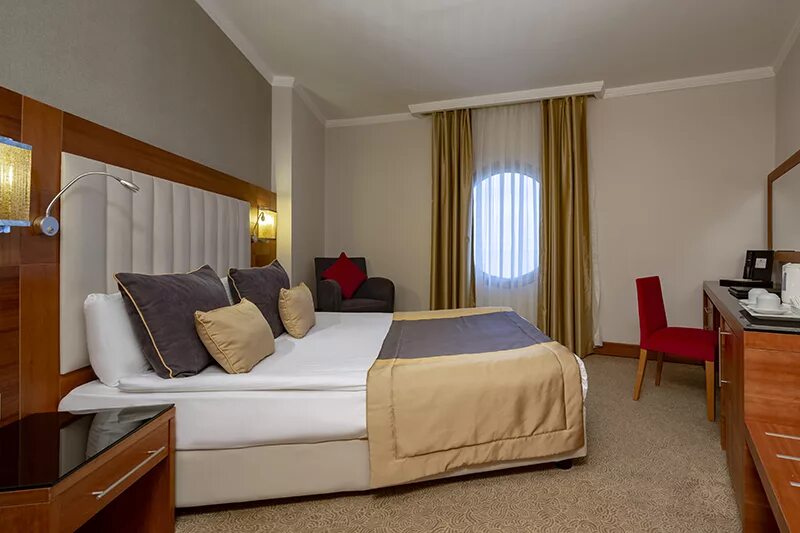 Отель империал в турции. Отель турция imperial sunland resort 5. Турция империал санленд бельдиби. Отель империал в турции. Империал сунланд отель в турции.