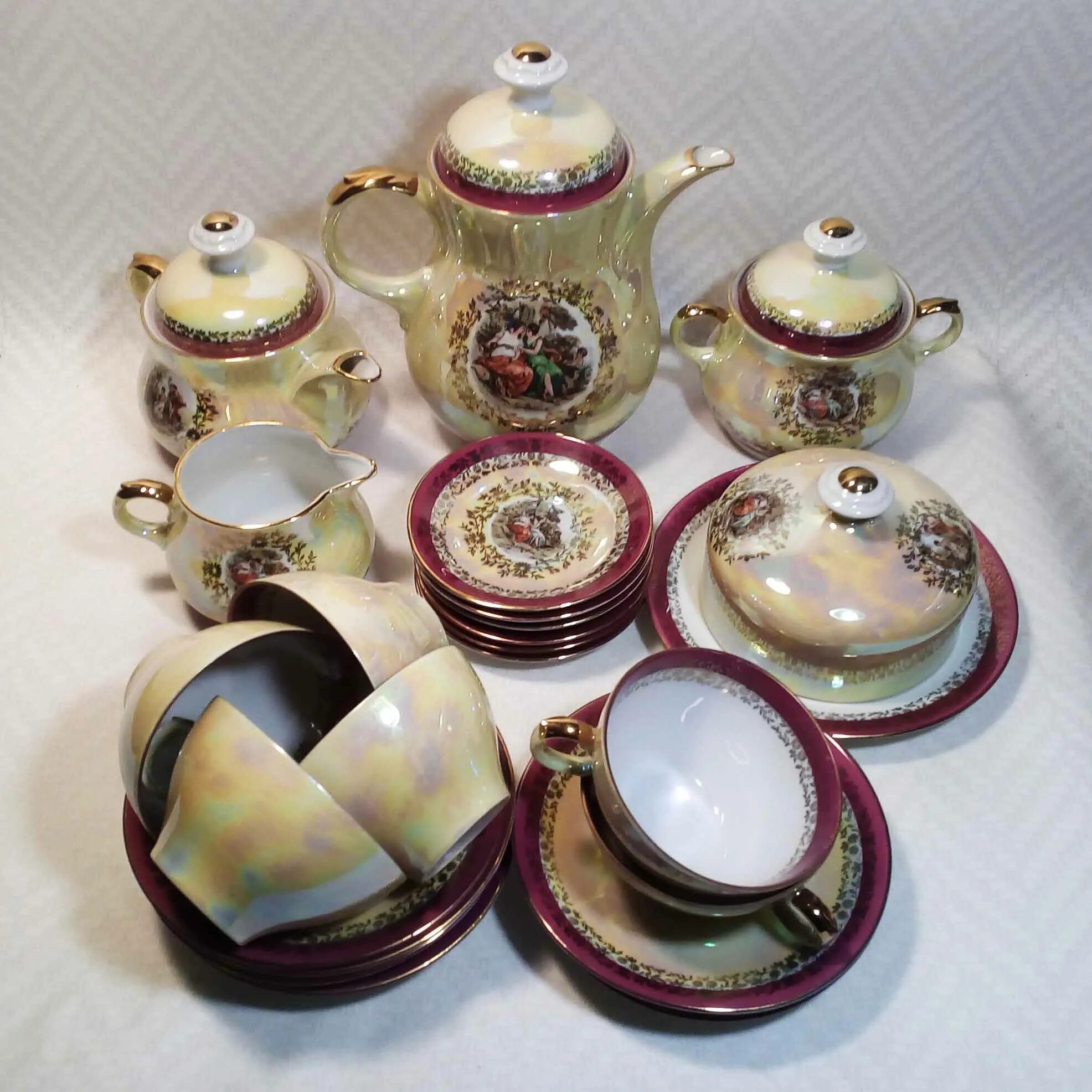 Сервиз мадонна гдр. Сервиз мадонна на 24 персоны. Столовый сервиз мадонна гдр на 6 персон. Чайный сервиз мадонна на 6. Чайный сервиз мадонна на 6.