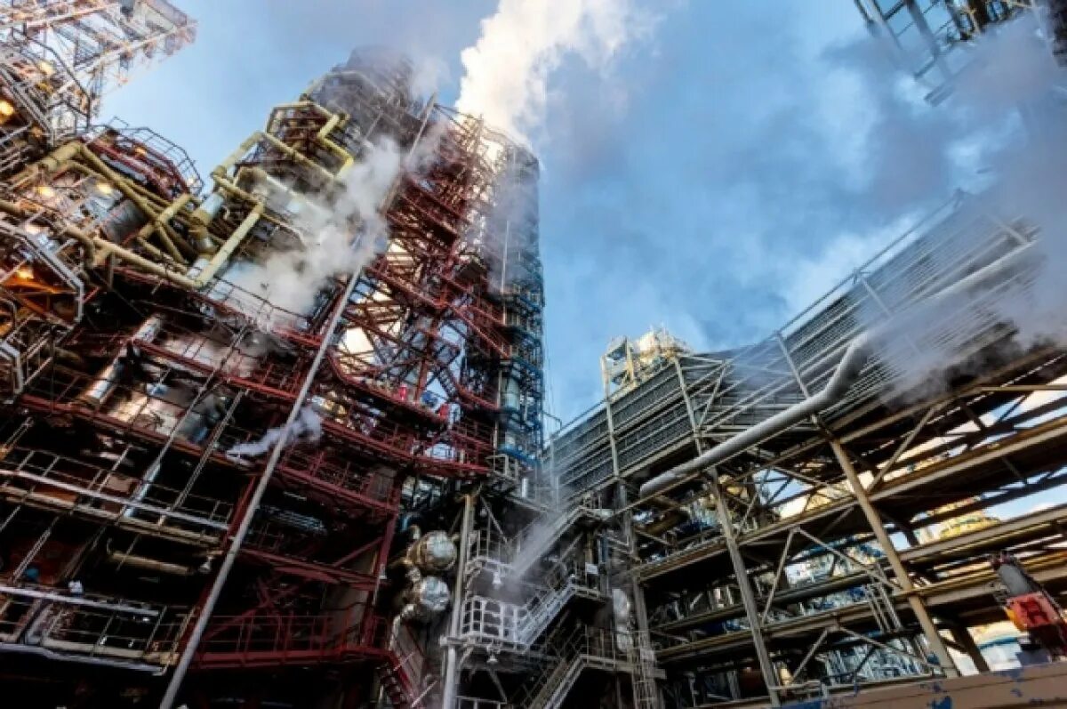 Нпз внутри. Тоо «атырауский нефтеперерабатывающий завод». Афипский нефтеперерабатывающий нефтеперерабатывающий завод. Нефтеперерабатывающий завод в казахстане. Ао «антипинский нефтеперерабатывающий завод» г.