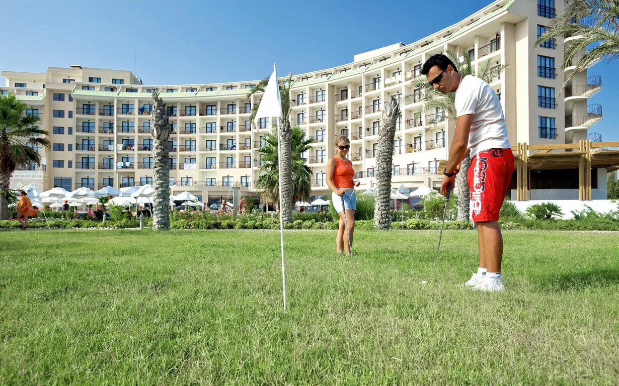 Selectum family comfort side турция. Lyra Resort Spa 5 Турция. Lyra Resort Hotel спортзал.