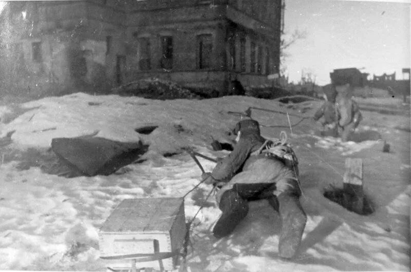 Битва за москву 5 декабря 1941. Бронебойщики птр. Год 1942 ой. Декабрь 1941 битва за москву. Птр 1942.