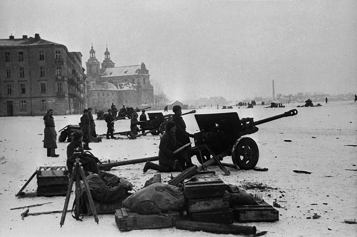 Где в феврале 1945 года. Висло Одерская операция освобождение Польши. 12 Января 3 февраля 1945 г Висло-Одерская операция. 12 Января 1945 Висло Одерская операция.