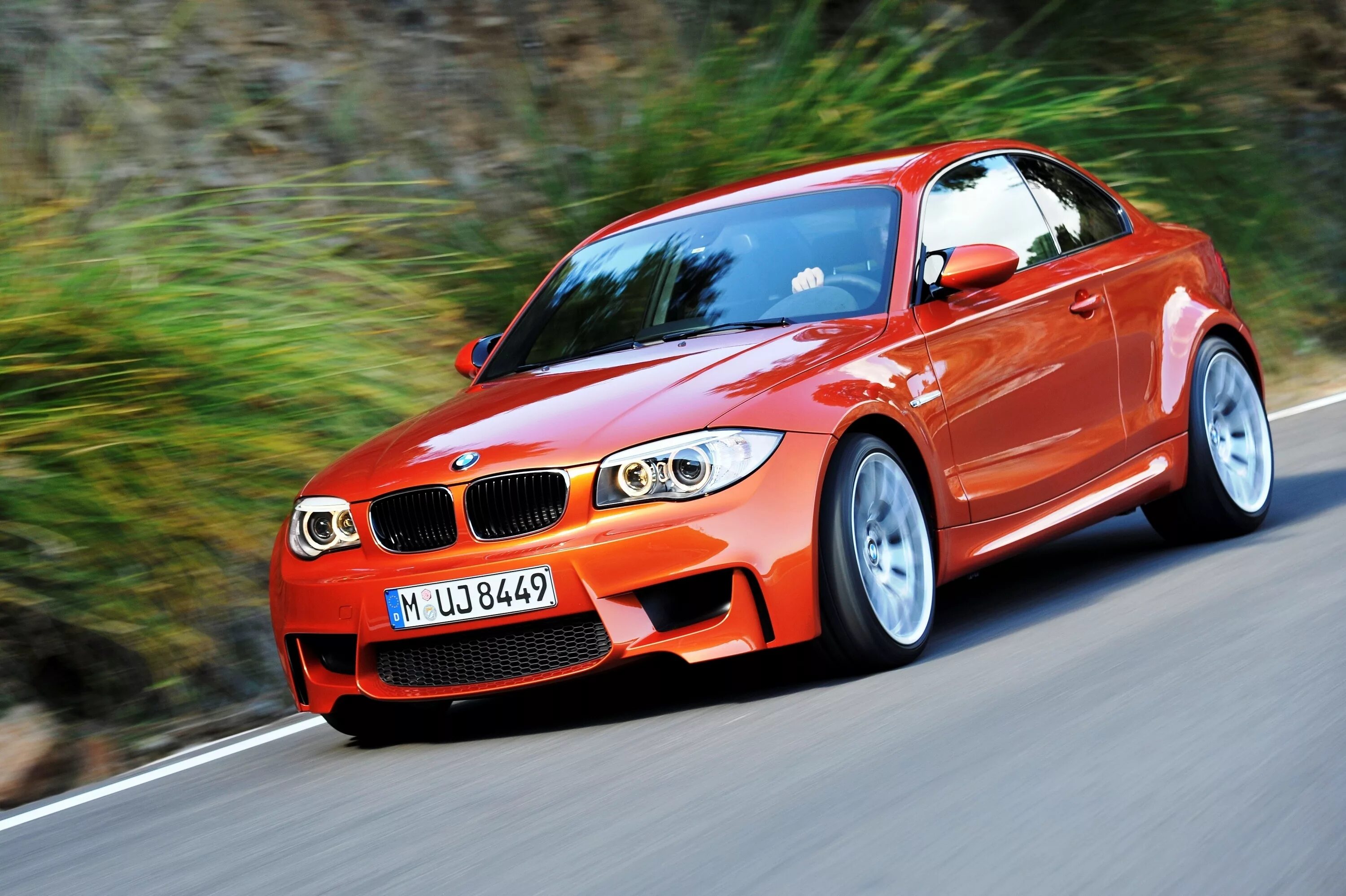 Автомобиль bmw 1. BMW m1 e82. БМВ м1 е82. БМВ м1 новая. BMW 1m Coupe e82.