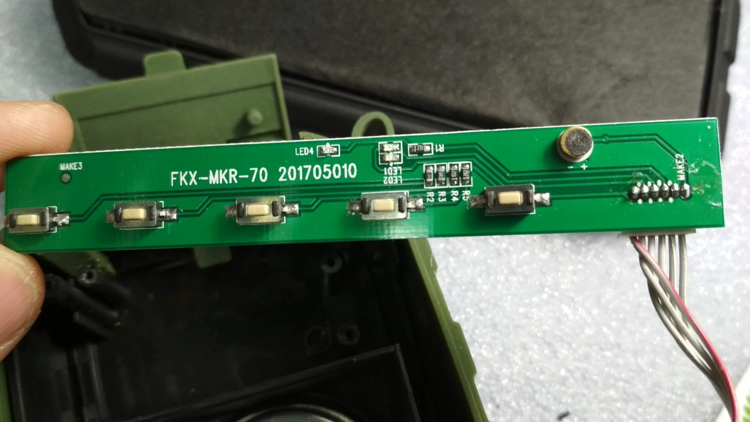 Разбор колонки Dexp P450 Разбираем