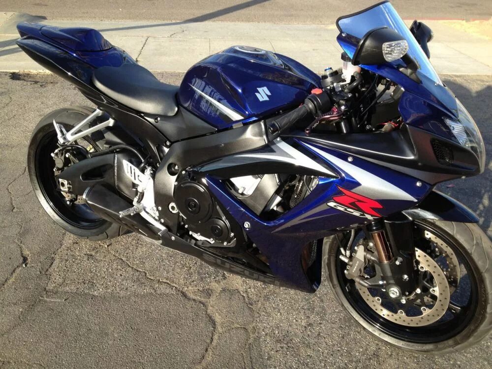 Gsxr 750. Suzuki gsx r 750 2007. gsx-r 750 2007. suzuki gsxr 750 moto ninja.