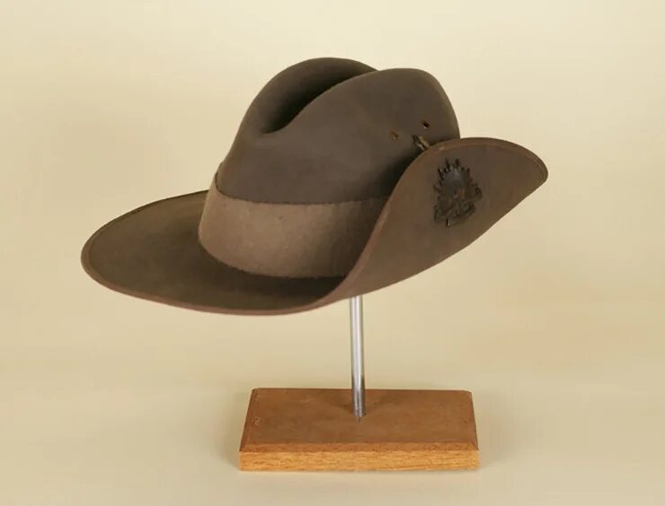 Шляпа Анзак. Шляпа Джима Корбетта. Шляпа пехотинца Анзак. Австралийская шляпа Анзак. Шляпа войны