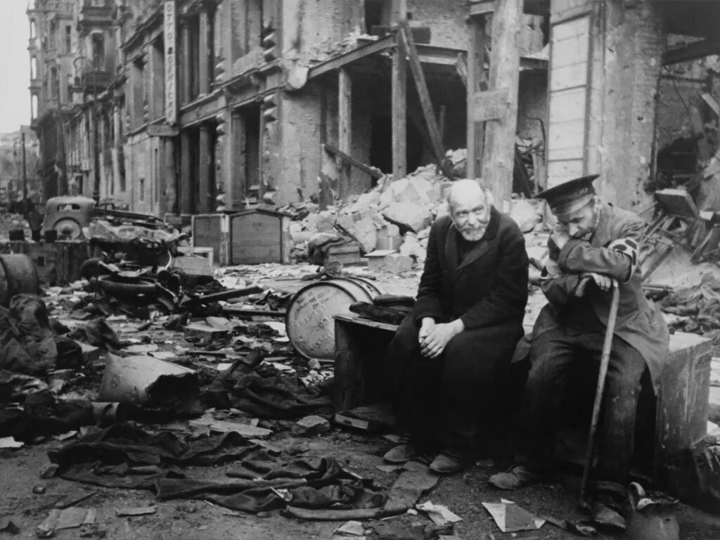Берлин после войны 1945. Разрушенный Берлин 1945.