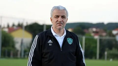 Директор футбольного клуба