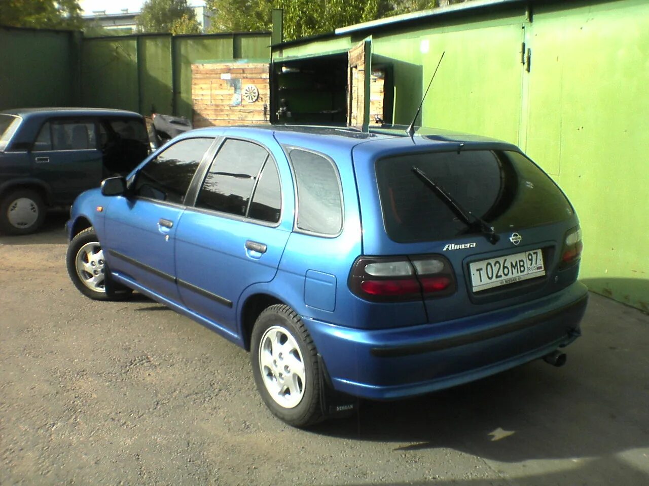 Nissan Almera 1999 хэтчбек. Ниссан Альмера н15 1999. Ниссан Альмера универсал. Ниссан Альмера 1999 года универсал.