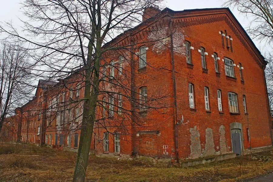 Елец казармы. Красные казармы иркутск. красные казармы томск. красные казармы лефортово. красные казармы чита.