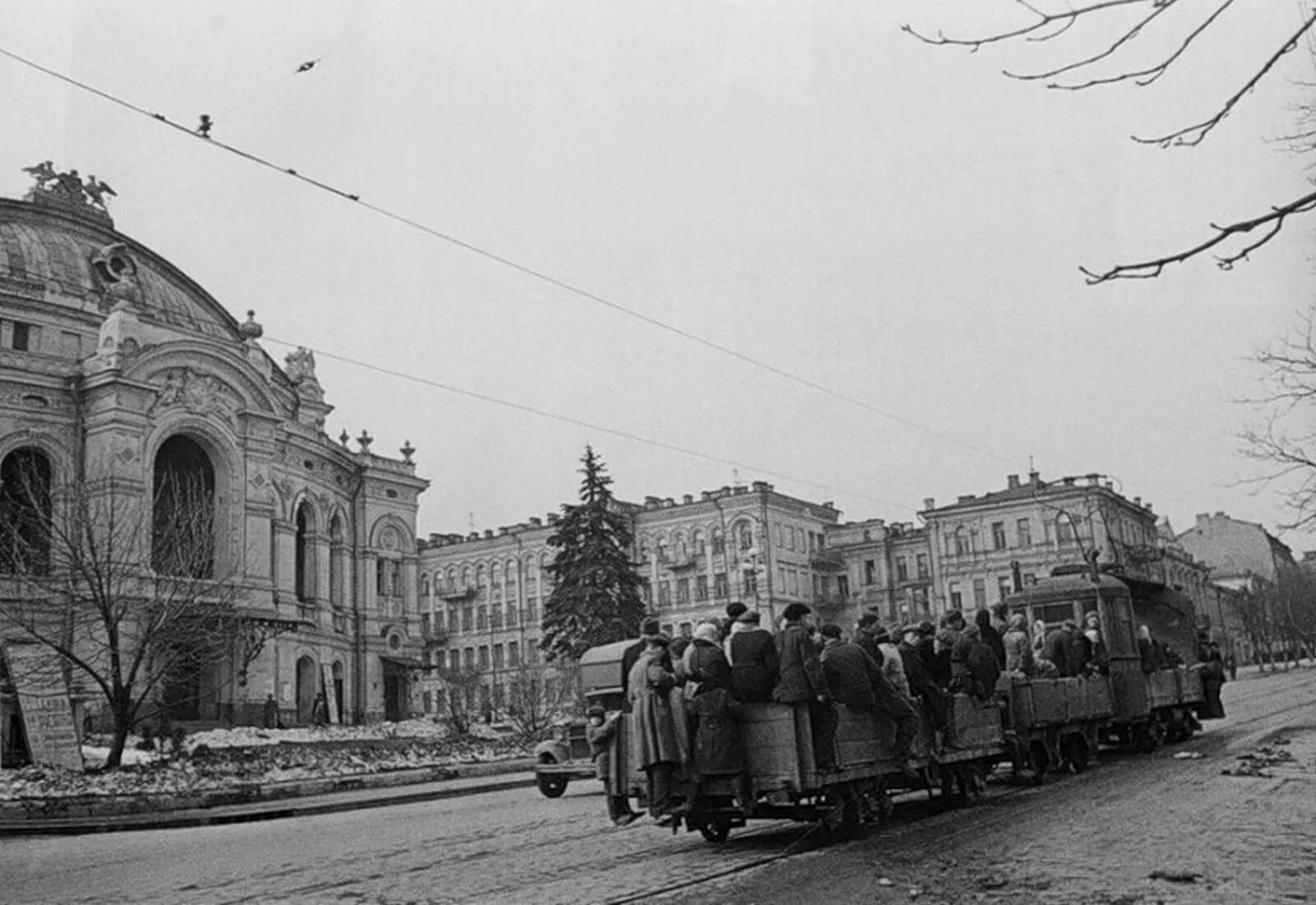 Киев военные годы. Киев 1941-1945. Киев 1940. Фото Киева 1940. Киев в годы войны 1941-1945.