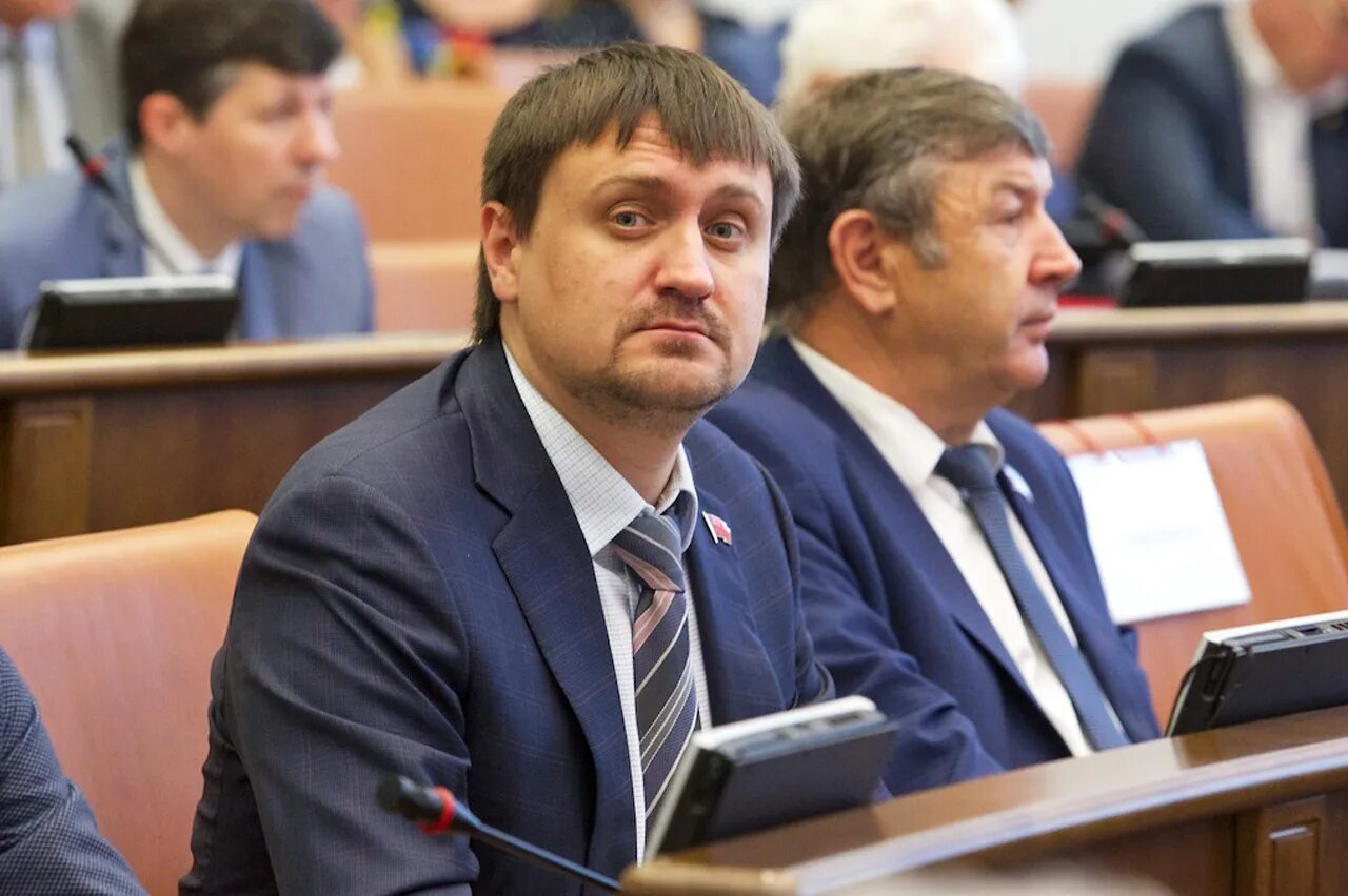 Красноярский депутат. Козин Евгений Александрович. Козин Красноярск. Евгений Козин Красноярск. Евгений Козин КПРФ.