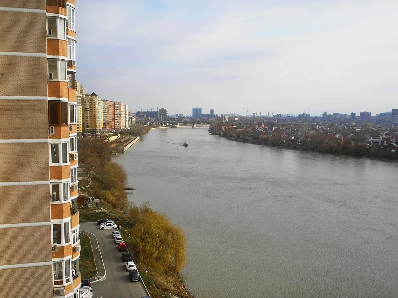 Переехать жить в краснодарский край отзывы. Краснодар в ноябре. Жить в Краснодаре. Не сидится Краснодар.