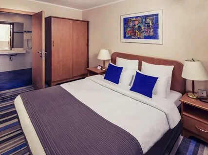 Mercure 4