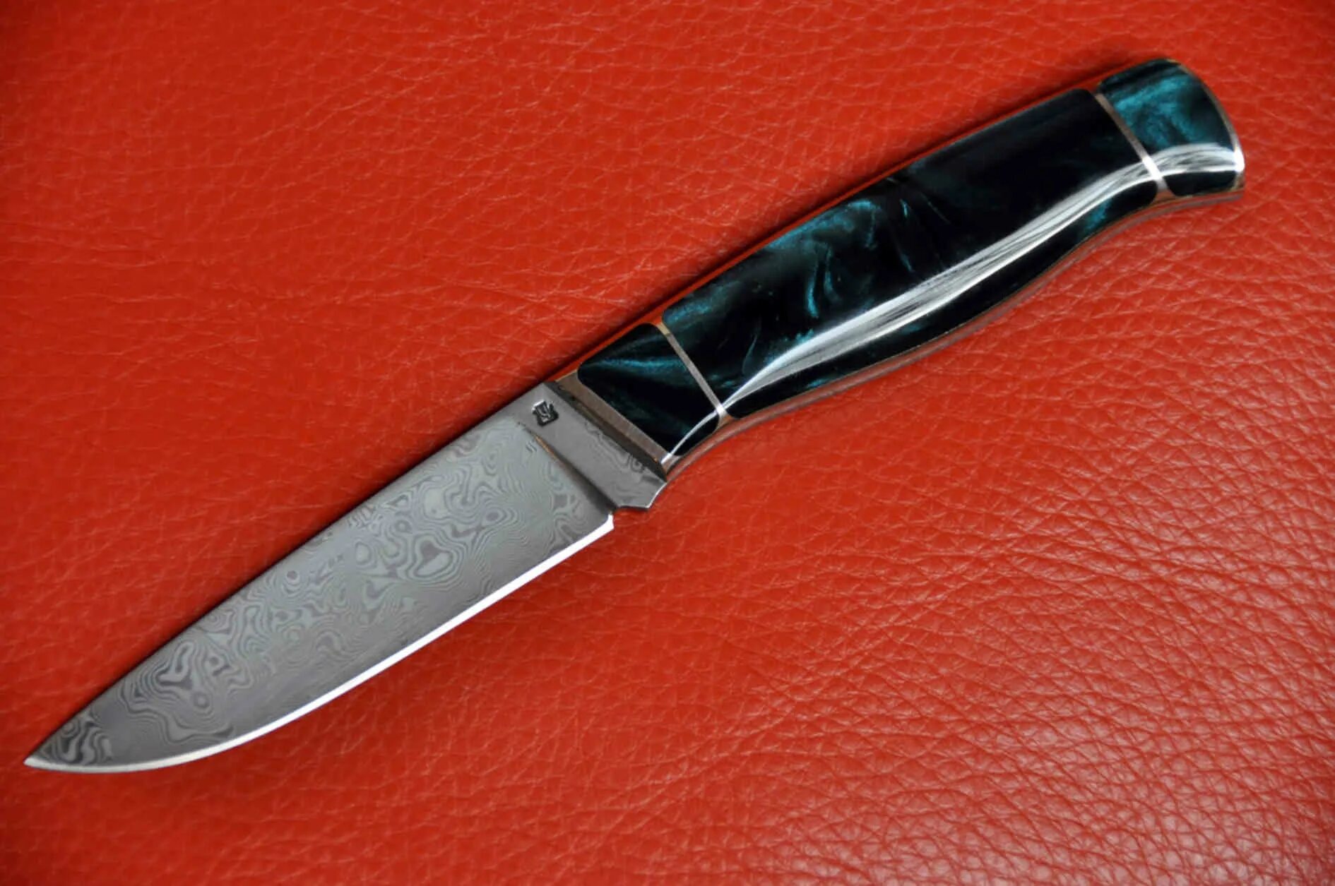 Чебурков ножи. Мастерская чебуркова нож х12мф. Мастерская чебуркова нож х12мф. Складной нож русский чебуркова. Чебурков ножи.