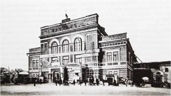 Запись ирбит. Ирбитские памятники архитектуры пассаж. пассаж ирбит. старый пассаж города ирбита. здание пассажа ирбит.