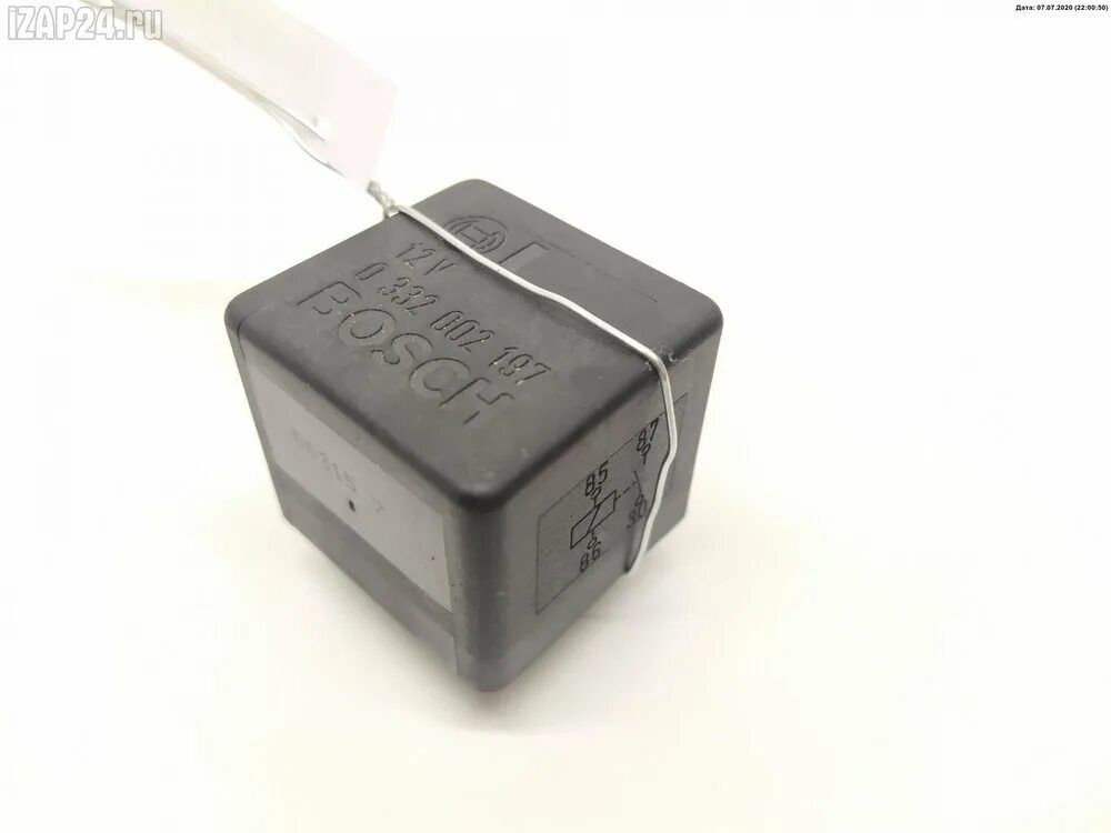 Реле 202 топливного насоса пассат б5. W202 реле электросидений. 8a0951253. Реле 202. Реле 202.