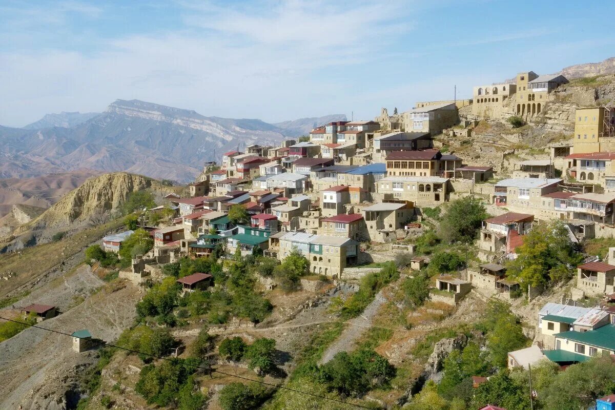 Старая вэс дагестан. Высокогорный аул чох. Горный аул чох дагестан. Дагестан чох горы. Поселок чох дагестан.
