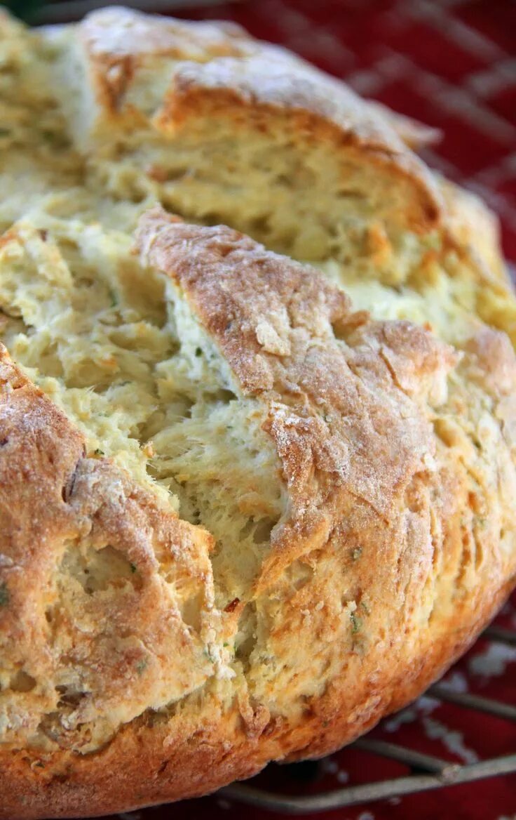 Рецепт картошки с хлебом. Хлеб ирландский potatoe Bread. Картофельный хлеб. Хлеб из картофеля. Выпечка без дрожжей.