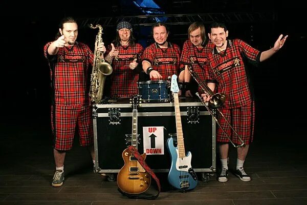 Группа distemper 2022. Группа distemper 2021. Distemper группа вокалист. Группа distemper 2022. Ска панк дистемпер.