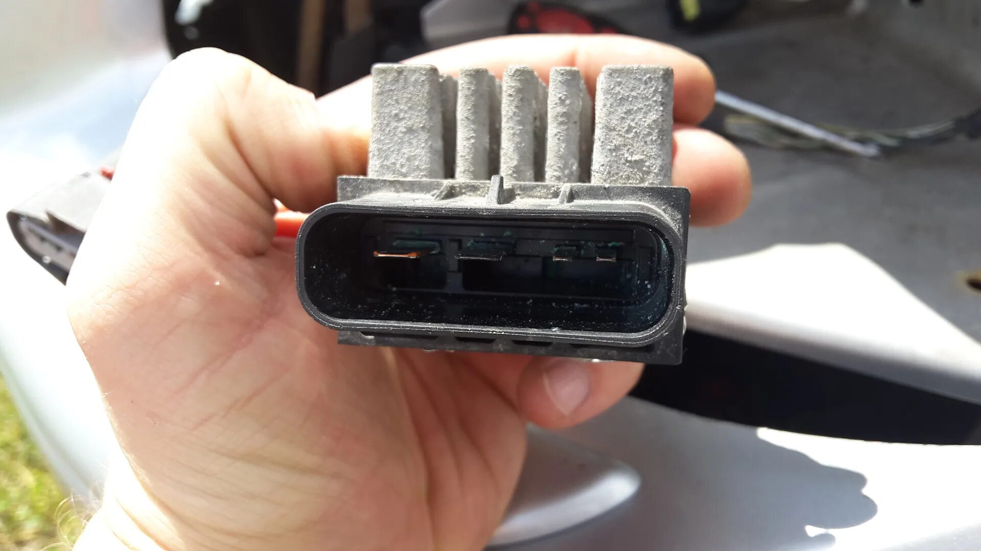 Ошибки газель крайслер. P0480 калина. крайслер p0480. p0480 2114. p0480 dodge caliber.